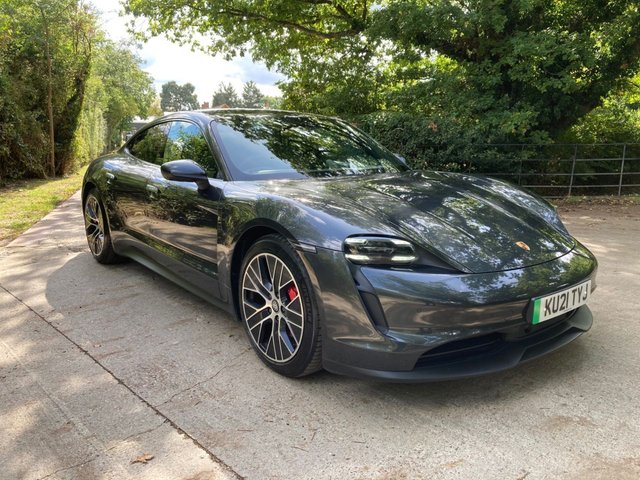 2021 21 Porsche Taycan Performance Plus 93.4kWh 4S Saloon 4dr Electric Auto 4WD (571 ps)