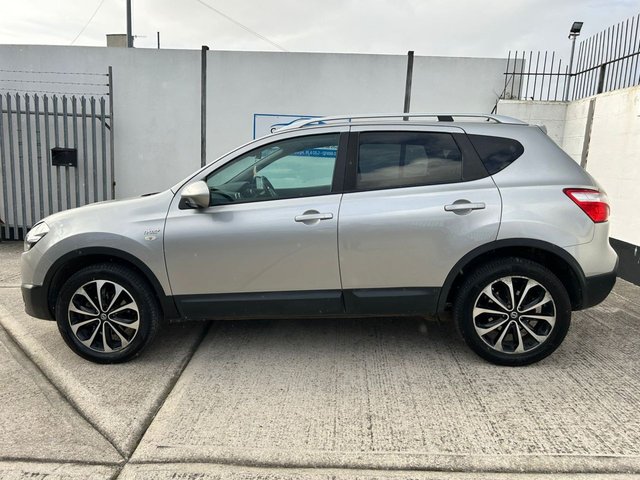 2013 Nissan Qashqai 1.6L N-Tec+ 5dr - Photo 2