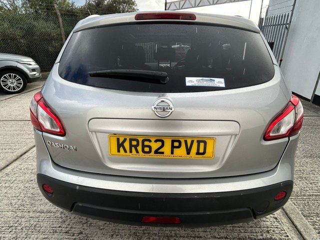 2013 Nissan Qashqai 1.6L N-Tec+ 5dr - Photo 5