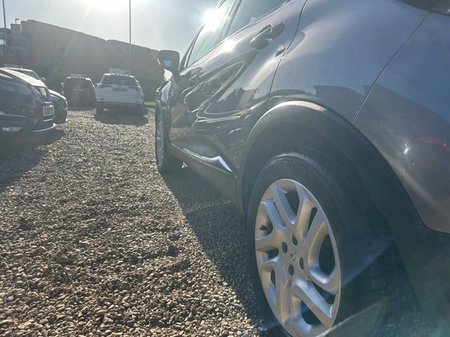 2014 Renault Captur 1.5L Dynamique Medianav 5dr - Photo 7
