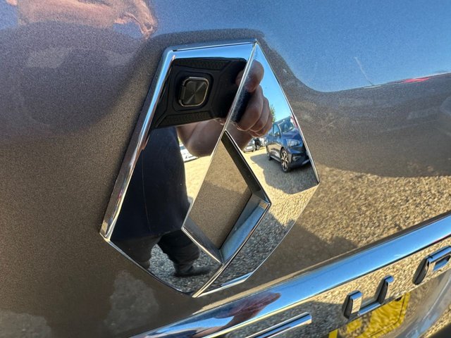 2014 Renault Captur 1.5L Dynamique Medianav 5dr - Photo 10