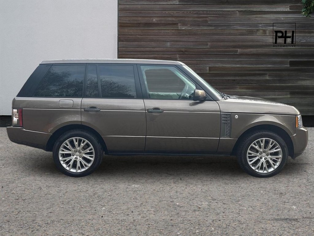 USED 2011 11 LAND ROVER RANGE ROVER 4.4 TD V8 Vogue SUV 5dr Diesel Auto 4WD Euro 5 (313 bhp) 2 OWNERS|LAST OWNER 7 YEARS