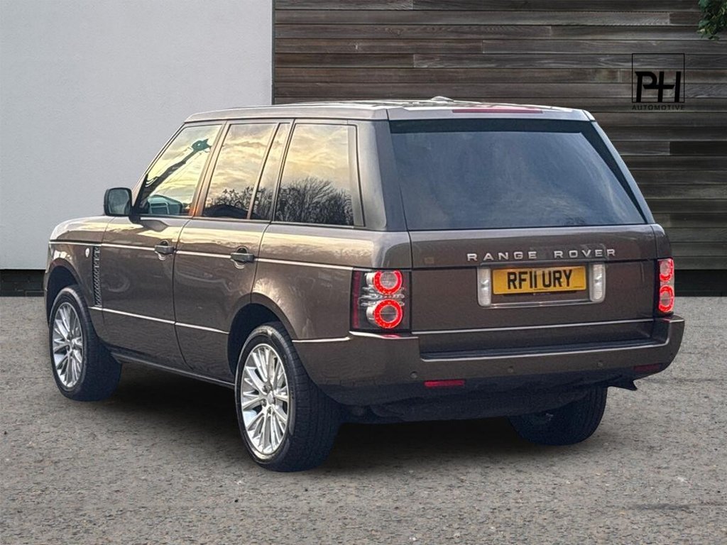 USED 2011 11 LAND ROVER RANGE ROVER 4.4 TD V8 Vogue SUV 5dr Diesel Auto 4WD Euro 5 (313 bhp) 2 OWNERS|LAST OWNER 7 YEARS