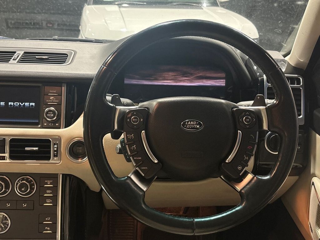 USED 2011 11 LAND ROVER RANGE ROVER 4.4 TD V8 Vogue SUV 5dr Diesel Auto 4WD Euro 5 (313 bhp) 2 OWNERS|LAST OWNER 7 YEARS