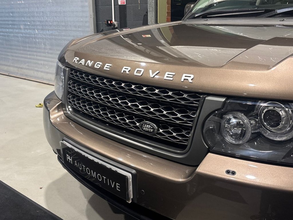 USED 2011 11 LAND ROVER RANGE ROVER 4.4 TD V8 Vogue SUV 5dr Diesel Auto 4WD Euro 5 (313 bhp) 2 OWNERS|LAST OWNER 7 YEARS