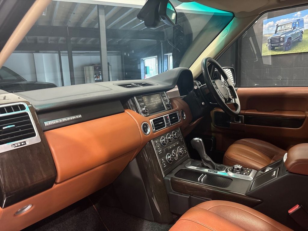 USED 2010 10 LAND ROVER RANGE ROVER 3.6 TD V8 Autobiography SUV 5dr Diesel Auto 4WD Euro 4 (271 ps) TAN LEATHER|REAR COMFORT PACK