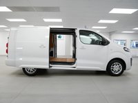 USED 2022 72 VAUXHALL VIVARO 2900 1.5 D 100 BHP L2 LONG SPORTIVE EDITION 6 DOOR 1 OWNER | CARPLAY MEDIA | AIR CON | 6 DOORS