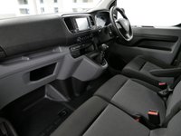 USED 2022 72 VAUXHALL VIVARO 2900 1.5 D 100 BHP L2 LONG SPORTIVE EDITION 6 DOOR 1 OWNER | CARPLAY MEDIA | AIR CON | 6 DOORS