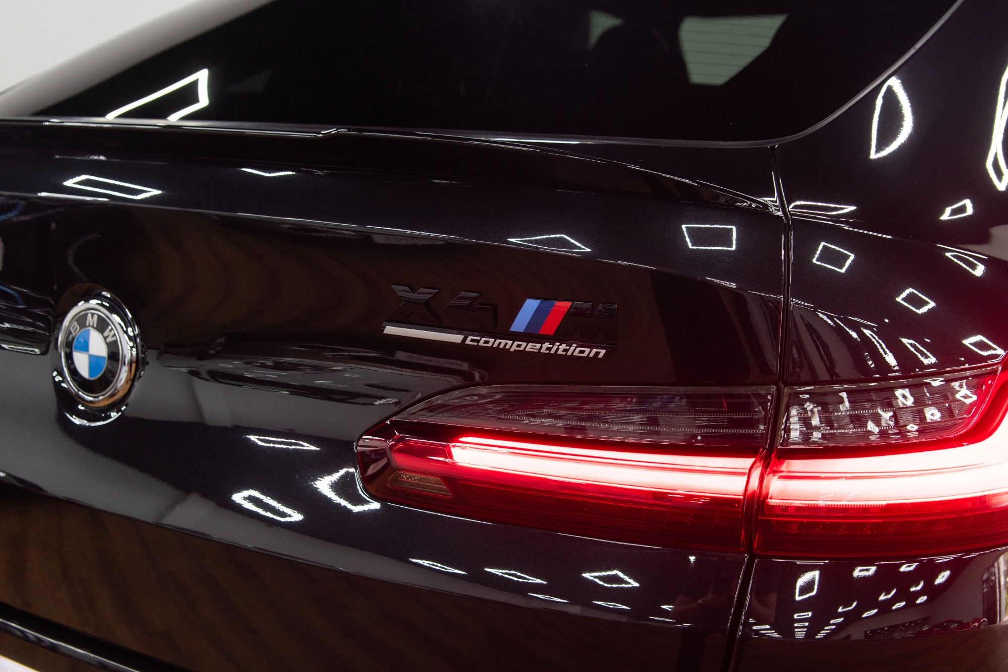 USED 2021 21 BMW X4 M 3.0i Competition 