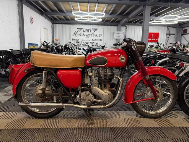 View our ARIEL RED HUNTER