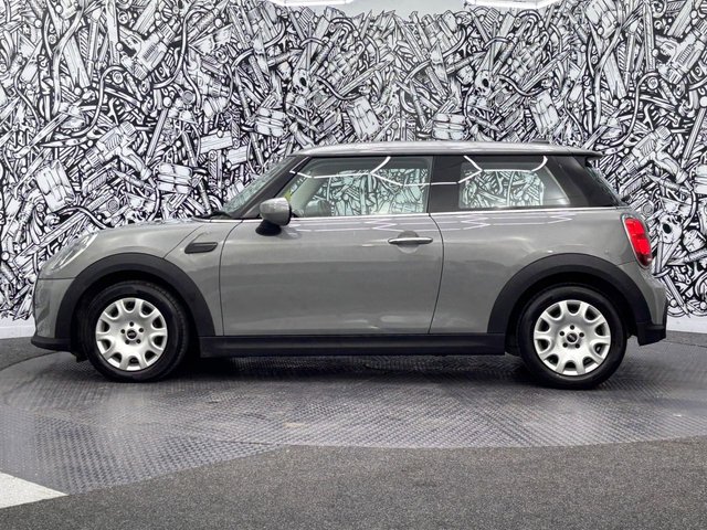 2021 MINI Hatch 1.5L One Classic 3dr - Photo 12