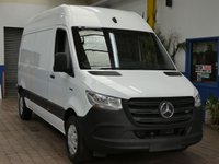 USED 2023 23 MERCEDES-BENZ eSprinter 55kWh Progressive Panel Van 5dr Electric Auto FWD L2 H2 20kW Charger (115 ps) 3 SEATS AC BLUETOOTH PARKING SENSORS FULL SIZE SPARE WHEEL PLYLINED BULKHEAD CARGO LINING 2 OWNERS WARRANTY