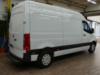 USED 2023 23 MERCEDES-BENZ eSprinter 55kWh Progressive Panel Van 5dr Electric Auto FWD L2 H2 20kW Charger (115 ps) 3 SEATS AC BLUETOOTH PARKING SENSORS FULL SIZE SPARE WHEEL PLYLINED BULKHEAD CARGO LINING 2 OWNERS WARRANTY