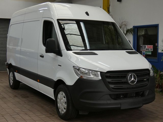 2023 23 Mercedes-Benz Esprinter 55kWh Progressive Panel Van 5dr Electric Auto FWD L2 H2 20kW Charger (115 ps)
