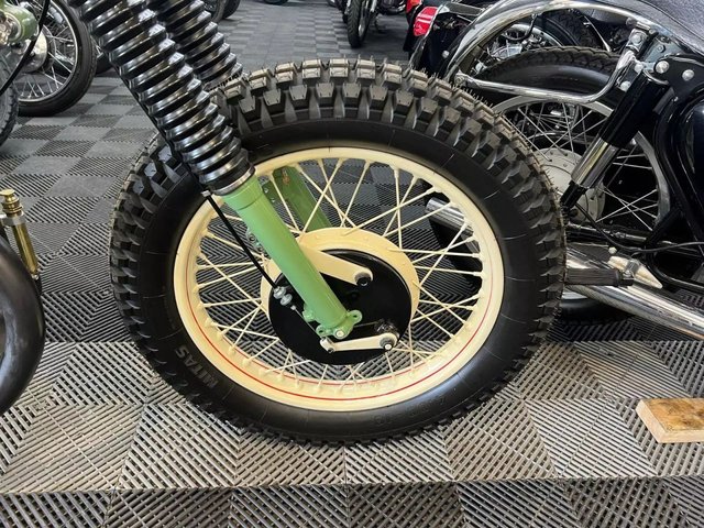 View our BSA M21