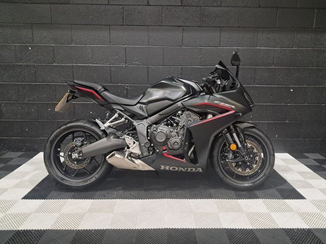 View our HONDA CBR650R