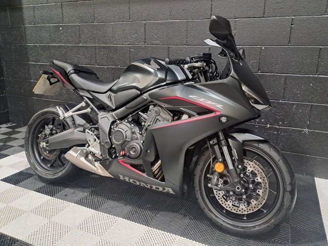 View our HONDA CBR650R