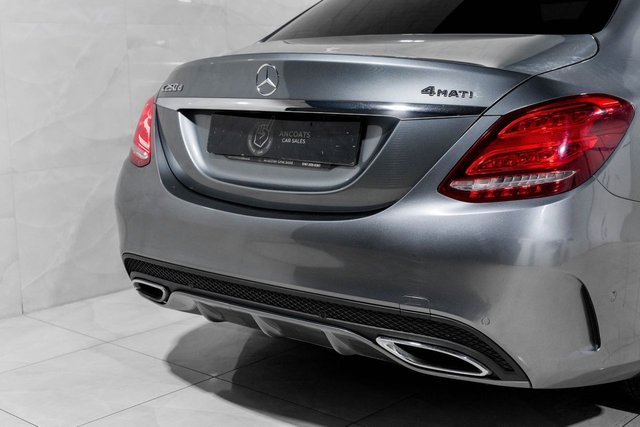 2018 Mercedes-Benz C-Class 2L Amg Line 4dr - Photo 5