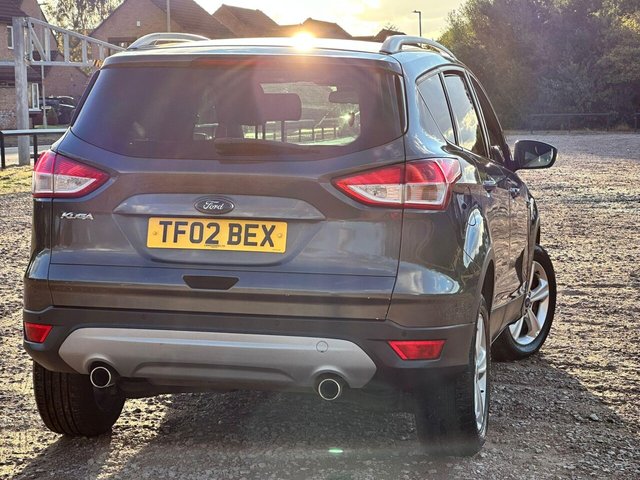 2015 FORD KUGA - Photo 4