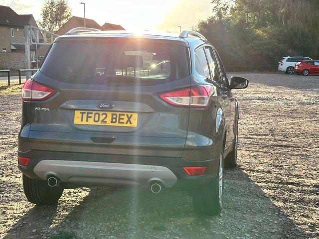 2015 FORD KUGA - Photo 9