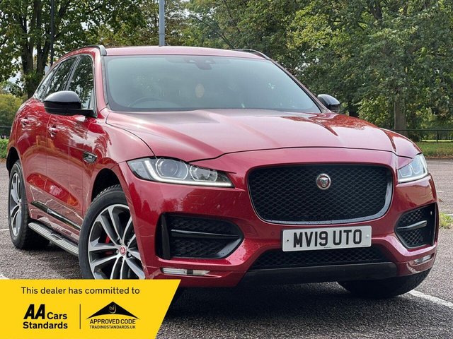 2019 JAGUAR F-PACE