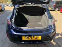 USED 2022 71 TOYOTA COROLLA 1.8 VVT-h GPF Design Hatchback 5dr Petrol Hybrid CVT Euro 6 (s/s) (122 ps) 