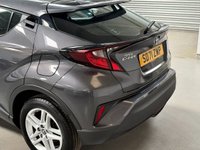 USED 2022 71 TOYOTA C-HR 1.8 VVT-h GPF Icon SUV 5dr Petrol Hybrid CVT Euro 6 (s/s) (122 ps) 1 OWNER + FULL TOYOTA HISTORY