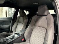 USED 2022 71 TOYOTA C-HR 1.8 VVT-h GPF Icon SUV 5dr Petrol Hybrid CVT Euro 6 (s/s) (122 ps) 1 OWNER + FULL TOYOTA HISTORY