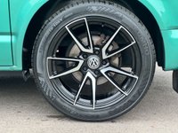 USED 2021 71 VOLKSWAGEN TRANSPORTER T6.1 2.0 TDI 150PS EU6 6 SPEED MANUAL HIGHLINE T32 5 SEAT CREW / KOMBI VAN DIESEL 19" ALLOYS * LOWERING SPRINGS * SPORT X PACK * 5 SEAT CREW VAN