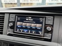 USED 2021 71 VOLKSWAGEN TRANSPORTER T6.1 2.0 TDI 150PS EU6 6 SPEED MANUAL HIGHLINE T32 5 SEAT CREW / KOMBI VAN DIESEL 19" ALLOYS * LOWERING SPRINGS * SPORT X PACK * 5 SEAT CREW VAN