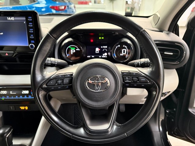 View our TOYOTA YARIS