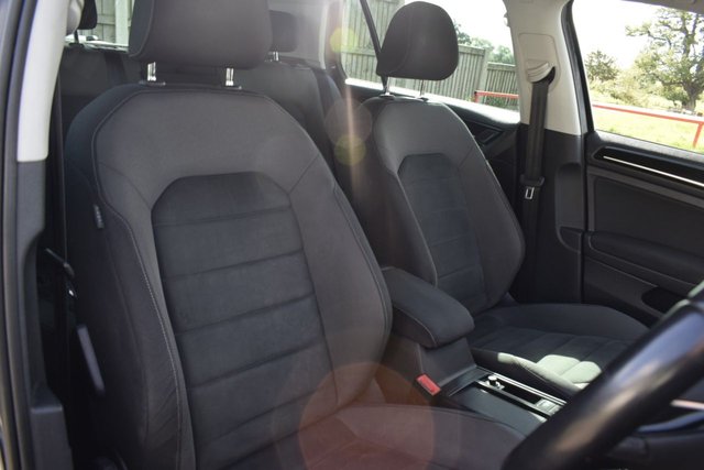 2018 VOLKSWAGEN GOLF - Photo 4