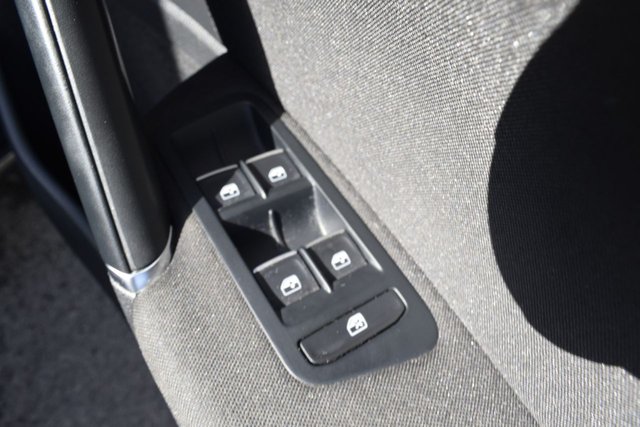 2018 VOLKSWAGEN GOLF - Photo 7