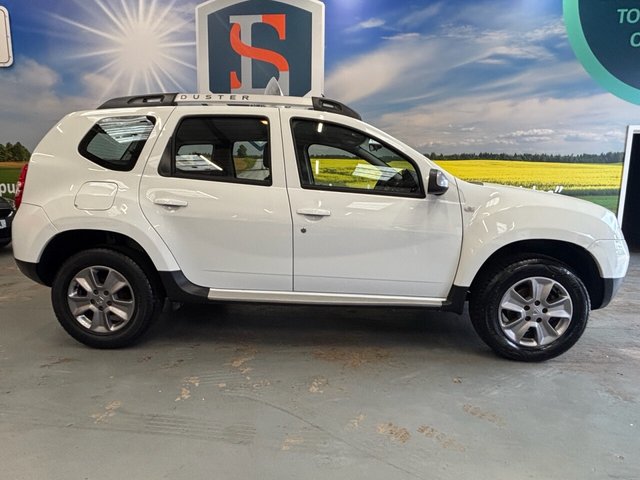 2018 Dacia Duster 1.2L Nav+ 5dr - Photo 4