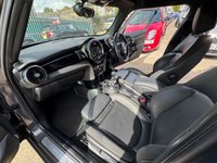 USED 2016 65 MINI HATCH 2.0 Cooper S Hatchback 5dr Petrol Manual Euro 6 (s/s) (192 ps) Chilli Pack * Media XL