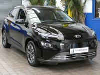 USED 2021 71 HYUNDAI KONA 64kWh Premium SUV 5dr Electric Auto (10.5kW Charger) (204 ps) SAT NAV HEATED SEATS CAMERA PARKING SENSORS 1 OWNER EXCELLENT SERVICE HISTORY HYUNDAY WARRANTY TILL NOV 2026