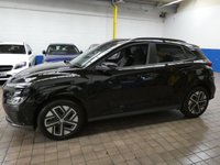 USED 2021 71 HYUNDAI KONA 64kWh Premium SUV 5dr Electric Auto (10.5kW Charger) (204 ps) SAT NAV HEATED SEATS CAMERA PARKING SENSORS 1 OWNER EXCELLENT SERVICE HISTORY HYUNDAY WARRANTY TILL NOV 2026