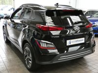 USED 2021 71 HYUNDAI KONA 64kWh Premium SUV 5dr Electric Auto (10.5kW Charger) (204 ps) SAT NAV HEATED SEATS CAMERA PARKING SENSORS 1 OWNER EXCELLENT SERVICE HISTORY HYUNDAY WARRANTY TILL NOV 2026