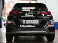 USED 2021 71 HYUNDAI KONA 64kWh Premium SUV 5dr Electric Auto (10.5kW Charger) (204 ps) SAT NAV HEATED SEATS CAMERA PARKING SENSORS 1 OWNER EXCELLENT SERVICE HISTORY HYUNDAY WARRANTY TILL NOV 2026
