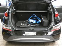 USED 2021 71 HYUNDAI KONA 64kWh Premium SUV 5dr Electric Auto (10.5kW Charger) (204 ps) SAT NAV HEATED SEATS CAMERA PARKING SENSORS 1 OWNER EXCELLENT SERVICE HISTORY HYUNDAY WARRANTY TILL NOV 2026