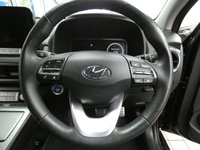 USED 2021 71 HYUNDAI KONA 64kWh Premium SUV 5dr Electric Auto (10.5kW Charger) (204 ps) SAT NAV HEATED SEATS CAMERA PARKING SENSORS 1 OWNER EXCELLENT SERVICE HISTORY HYUNDAY WARRANTY TILL NOV 2026