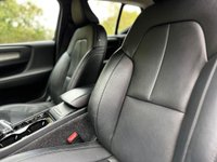 USED 2020 70 VOLVO XC40 1.5 T3 Inscription SUV 5dr Petrol Auto Euro 6 (s/s) (163 ps) CAM-LEATHER SEATS-LOW MILE-FSH