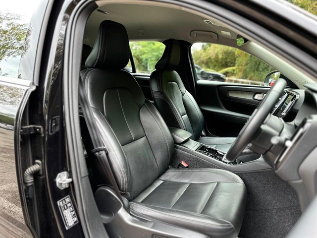 2020 VOLVO XC40 - Photo 4