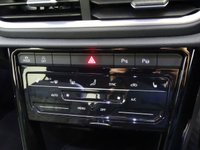 USED 2024 74 VOLKSWAGEN T-ROC 1.5 TSI R-Line SUV 5dr Petrol DSG Euro 6 (s/s) (150 ps) SAT NAV CRUISE P/SENSORS APPLE CARPLAY H/SEATS