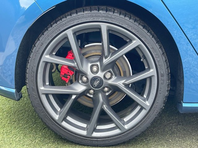 2020 FORD FOCUS - Photo 7