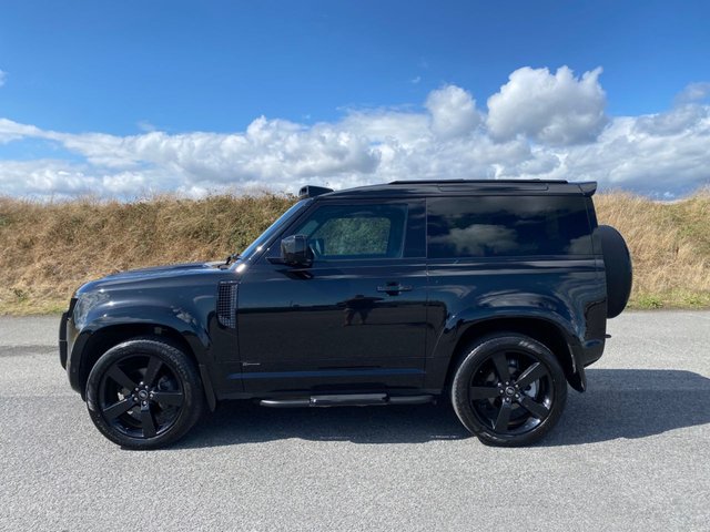 View our LAND ROVER DEFENDER
