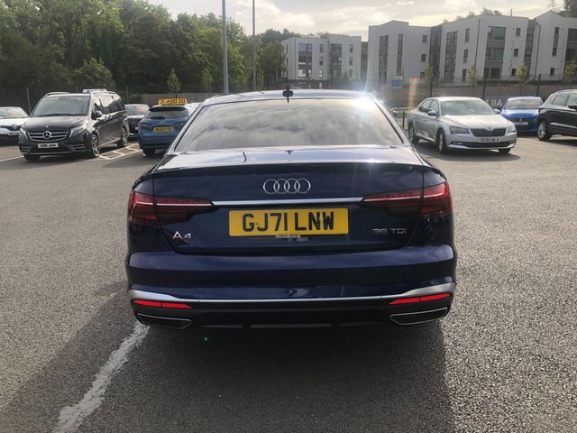 2021 Audi A4 2L S Line 4dr - Photo 5