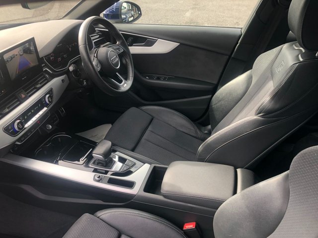 2021 Audi A4 2L S Line 4dr - Photo 7