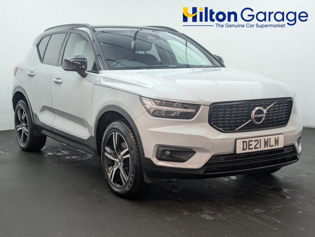 View our VOLVO XC40