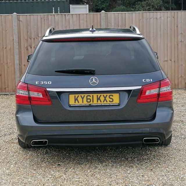 2011 Mercedes-Benz E-CLASS - Photo 4